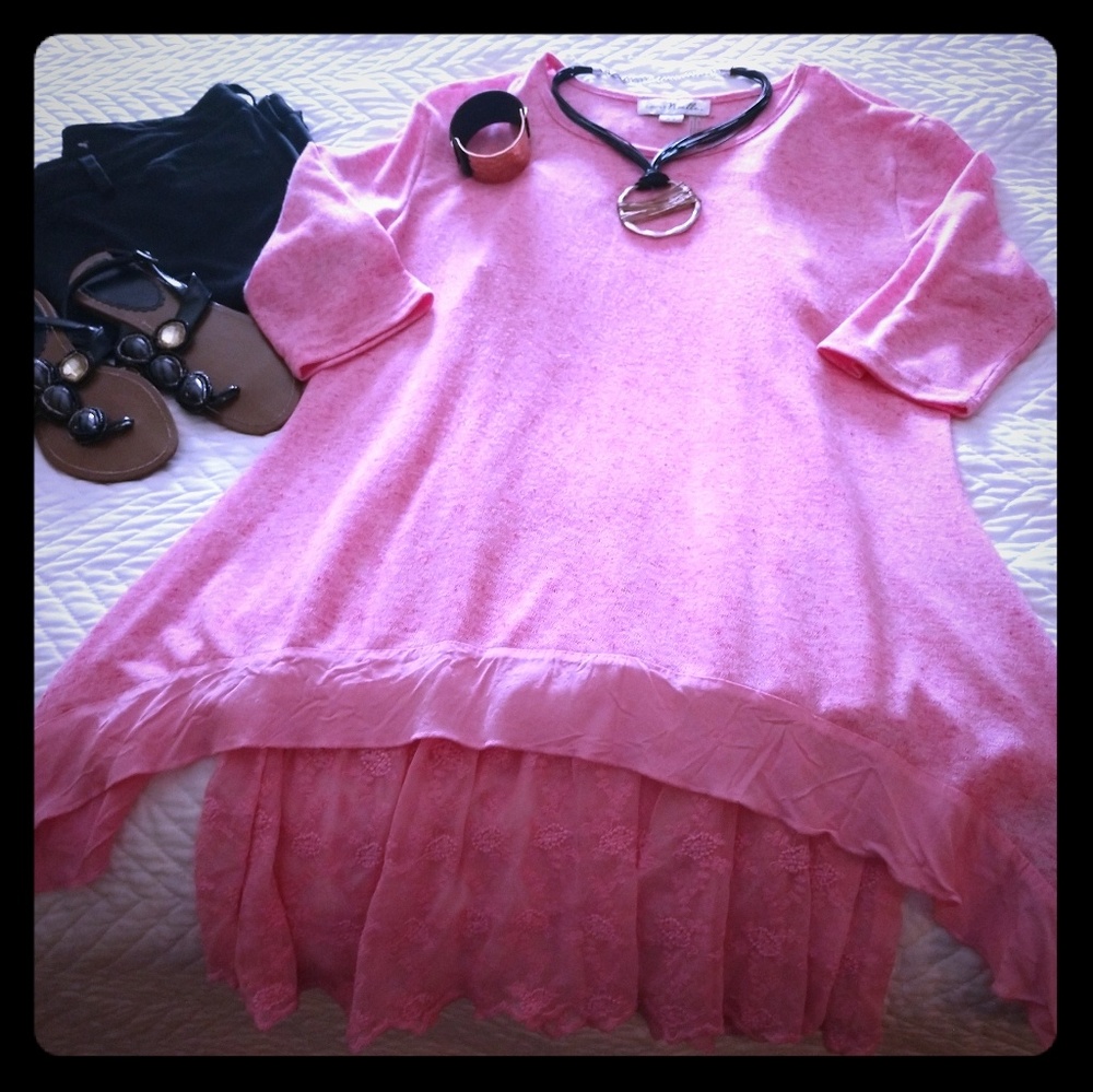 Simply noelle shirt